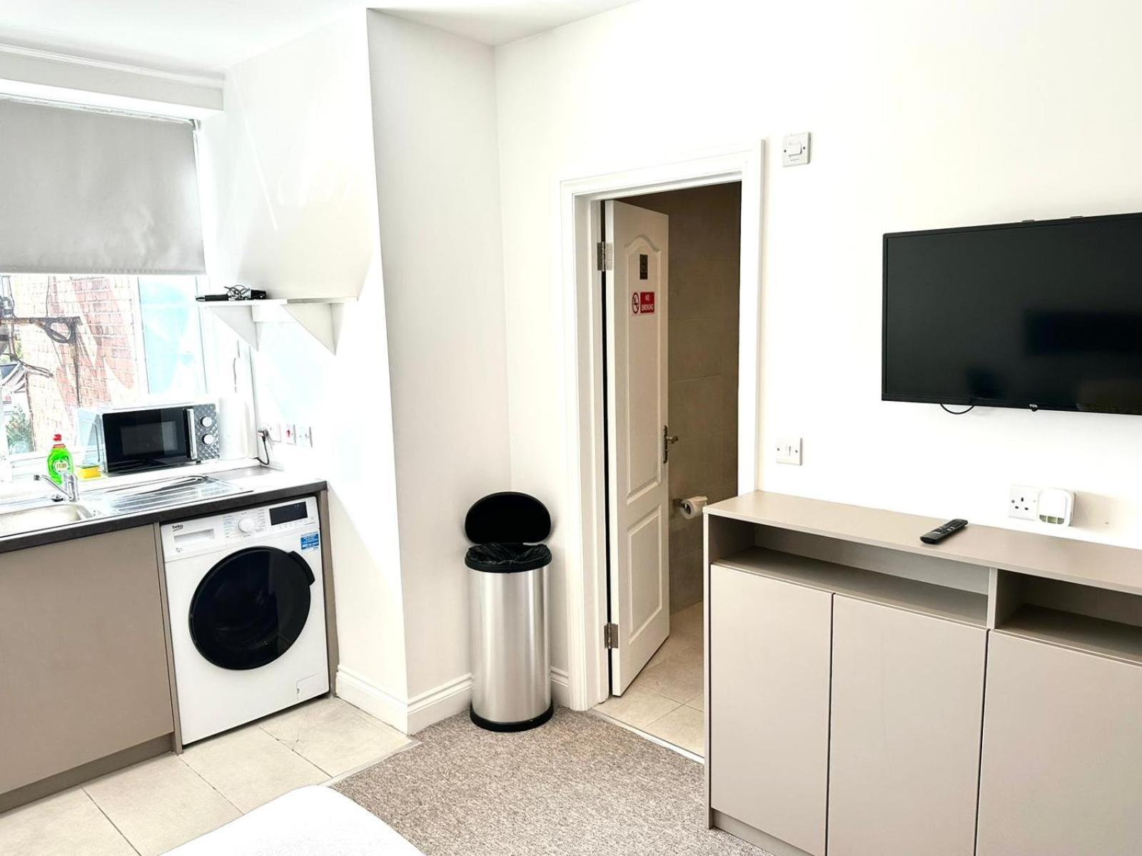 Sunny Modern, Private Apartment,15 Mins To Central London Hendon Exterior photo