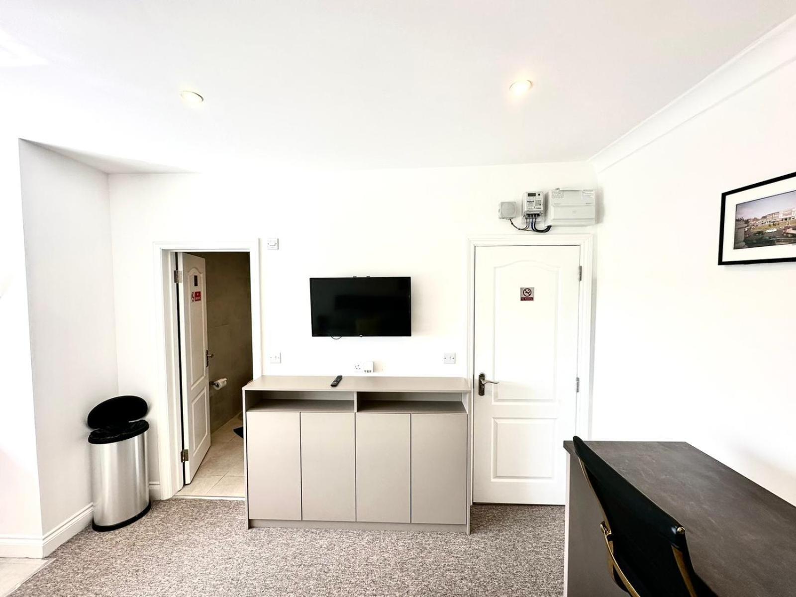 Sunny Modern, Private Apartment,15 Mins To Central London Hendon Exterior photo